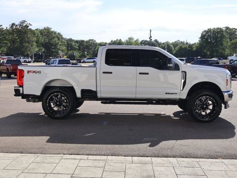 Used 2025 Ford F250 XLT w/ FX4 Off-Road Package AWD/4WD image 7