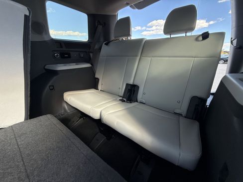 New 2026 Hyundai Santa Fe Limited image 26