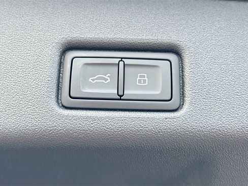 New 2026 Audi SQ5 Premium Plus AWD/4WD image 11