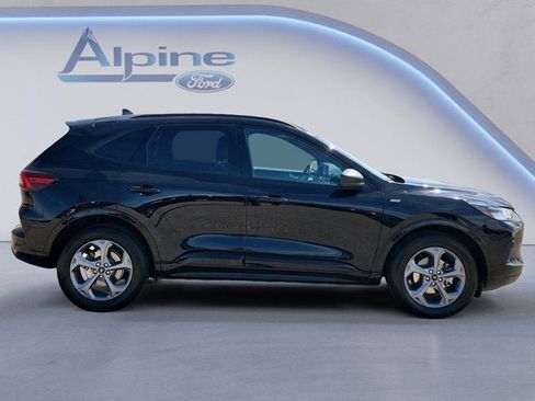 Certified 2023 Ford Escape ST-Line image 6