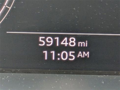 Used 2019 Audi e-tron Premium Plus image 22