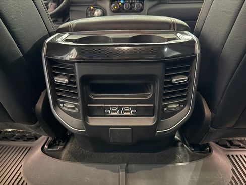 Used 2022 RAM 1500 Laramie AWD/4WD image 14