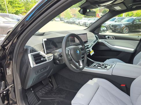 New 2026 BMW X5 xDrive50e w/ Climate Comfort Package AWD/4WD image 22
