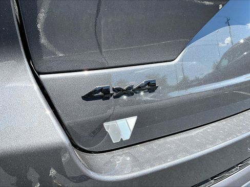 New 2026 Jeep Grand Cherokee Altitude AWD/4WD image 14