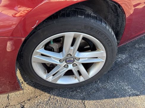 Used 2015 Volvo S60 T5 Premier w/ Climate Package image 2