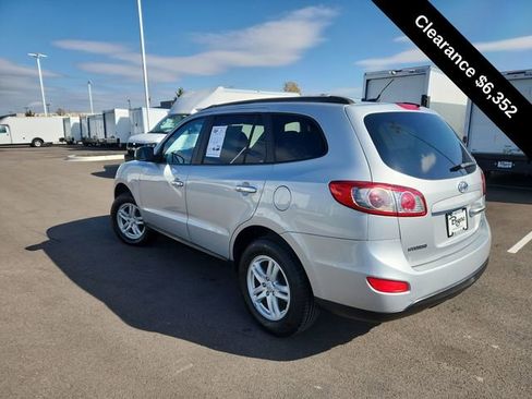 Used 2010 Hyundai Santa Fe GLS image 5
