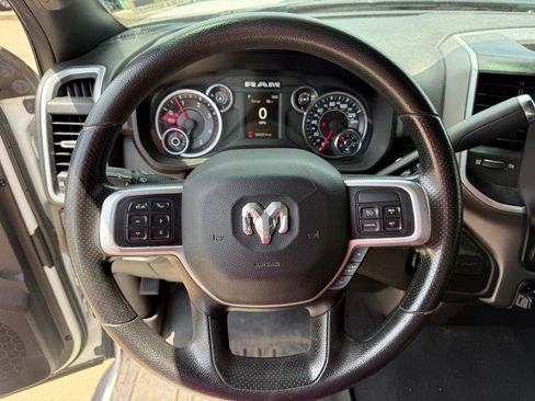 Used 2022 RAM 2500 Big Horn w/ Cold Weather Group AWD/4WD image 17