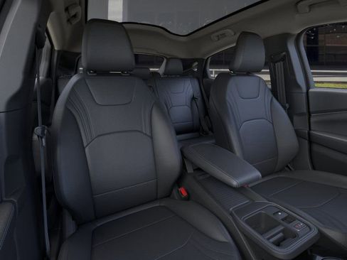 New 2025 Ford Mustang Mach-E Premium image 10