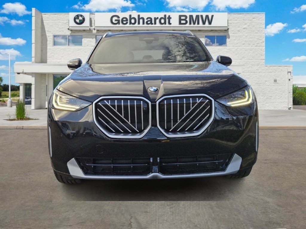 Certified 2026 BMW X3 xDrive30i w/ Premium Package AWD/4WD image 2