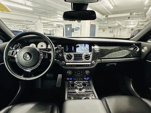 Certified 2019 Rolls-Royce Wraith RWD image 23