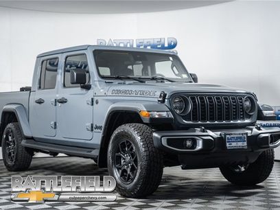 Used 2025 Jeep Gladiator High Tide