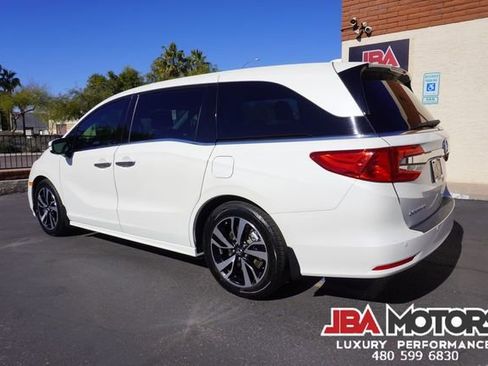 Used 2018 Honda Odyssey Elite image 4