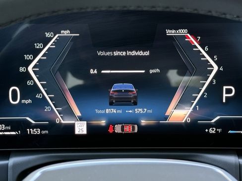 Used 2025 BMW 330i Sedan w/ Convenience Package image 25