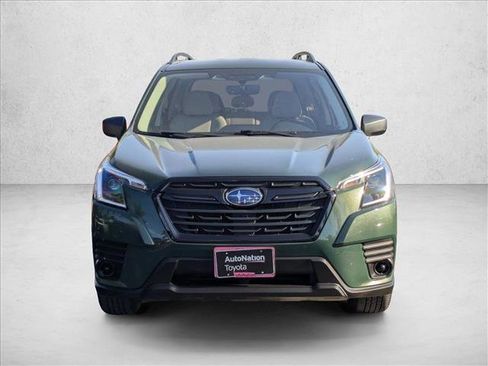Used 2022 Subaru Forester w/ Popular Package #1 image 2
