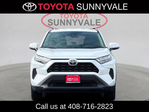 Used 2024 Toyota RAV4 XLE FWD image 11