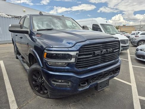 Used 2022 RAM 2500 Laramie AWD/4WD image 3