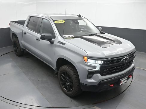 Used 2024 Chevrolet Silverado 1500 LT Trail Boss w/ Convenience Package II AWD/4WD image 34