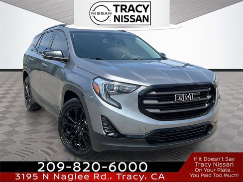 Used 2021 GMC Terrain SLE w/ Driver Convenience Package FWD image 1