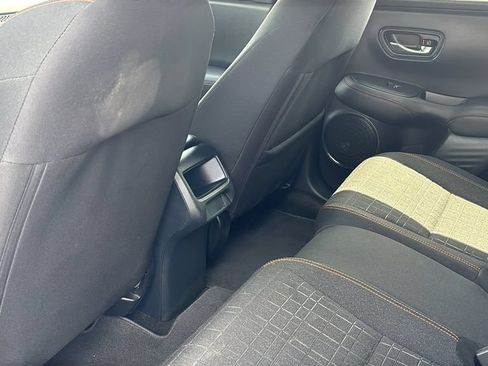 Used 2024 Honda HR-V Sport image 30