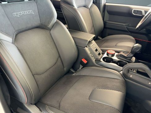 New 2025 Ford Bronco Raptor image 29