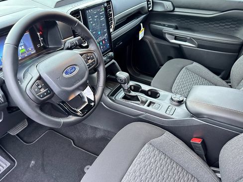 New 2025 Ford Ranger XLT w/ FX4 Off-Road Package AWD/4WD image 13