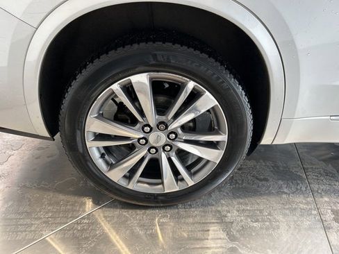 Used 2020 Cadillac XT6 Premium Luxury image 21