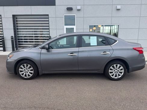 Used 2016 Nissan Sentra S FWD image 3