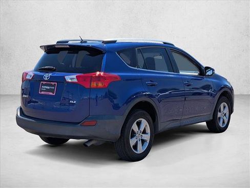 Used 2015 Toyota RAV4 XLE FWD image 5