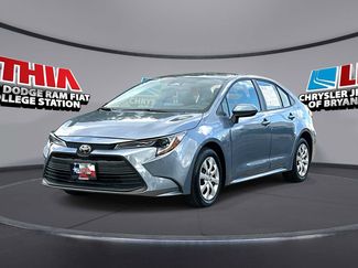 Used 2026 Toyota Corolla LE FWD video 1