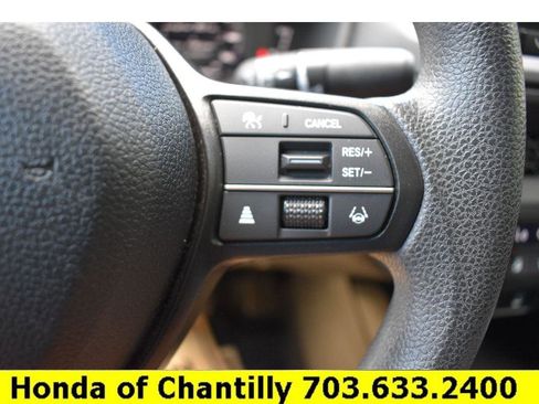 Certified 2025 Honda Accord SE image 13