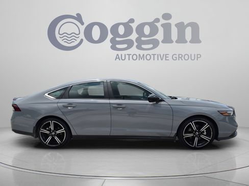 Certified 2023 Honda Accord Sport image 7