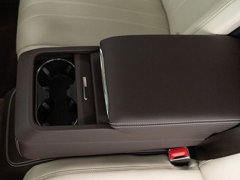 Used 2020 Bentley Flying Spur W12 AWD/4WD image 27
