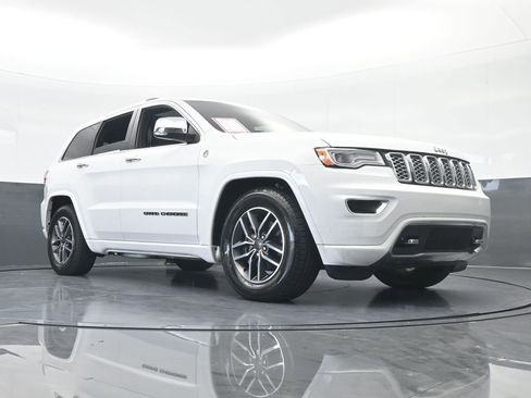 Used 2020 Jeep Grand Cherokee Overland image 67