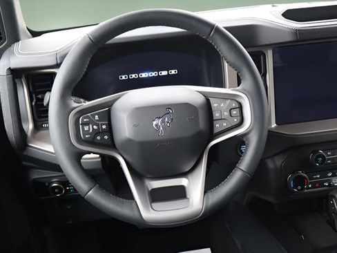 New 2026 Ford Bronco Outer Banks AWD/4WD image 13