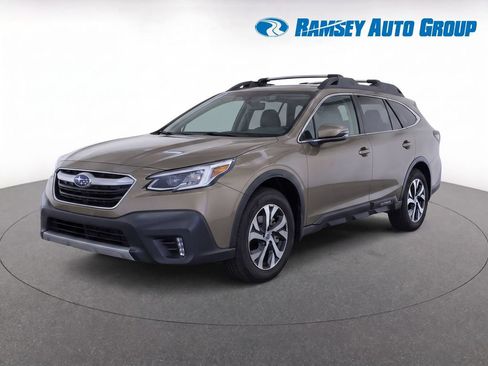 Used 2022 Subaru Outback Limited AWD/4WD image 2