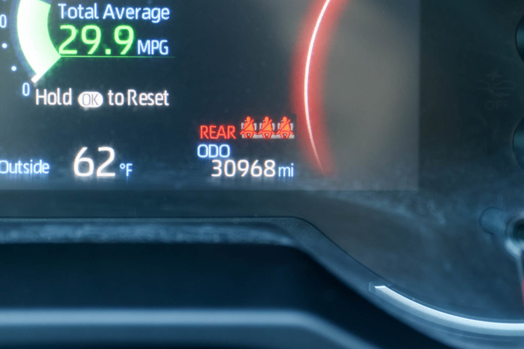 Used 2025 Toyota RAV4 LE FWD image 28