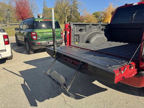 Used 2024 Ford F150 Lightning Lariat image 13