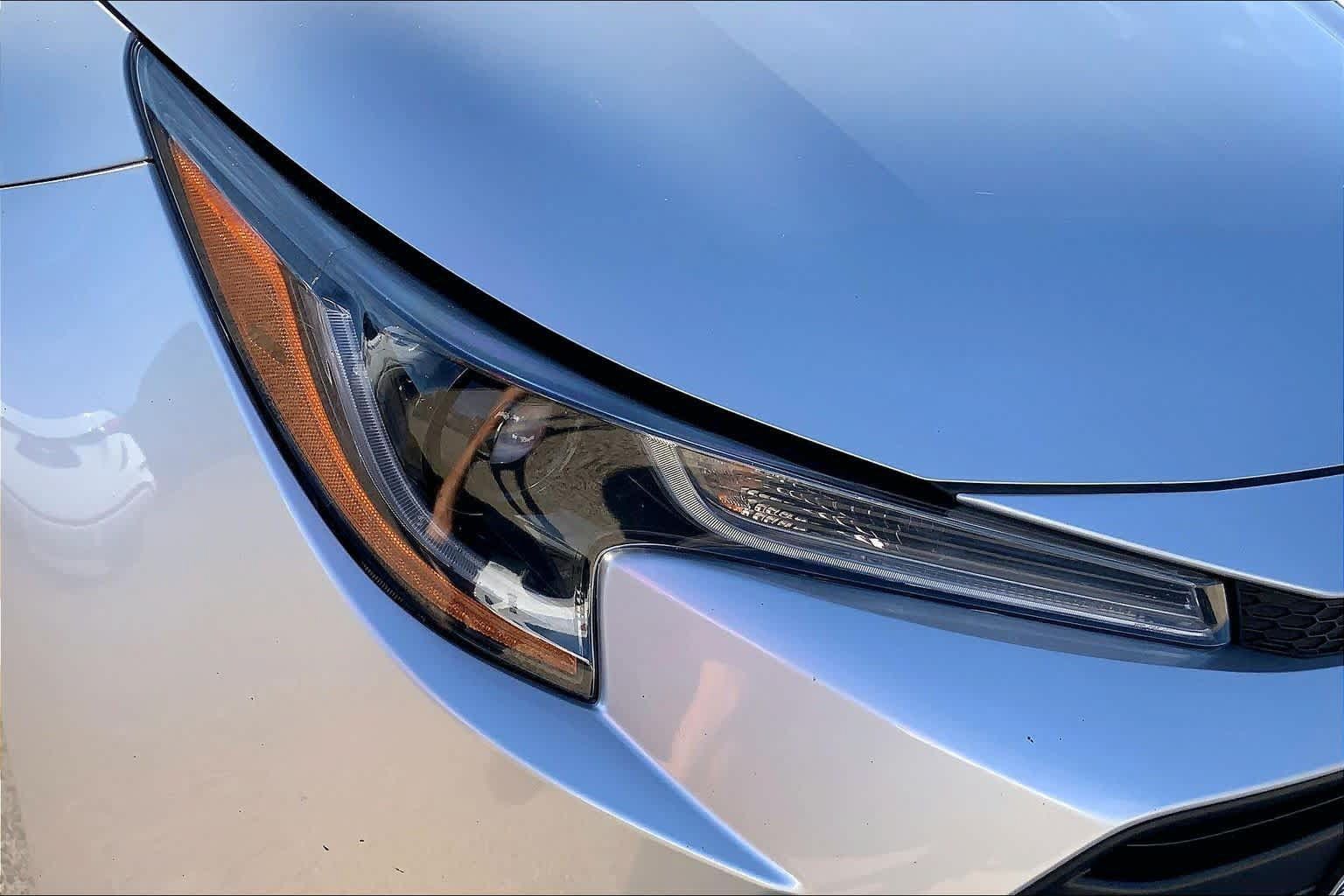 Used 2025 Toyota Corolla LE FWD image 27