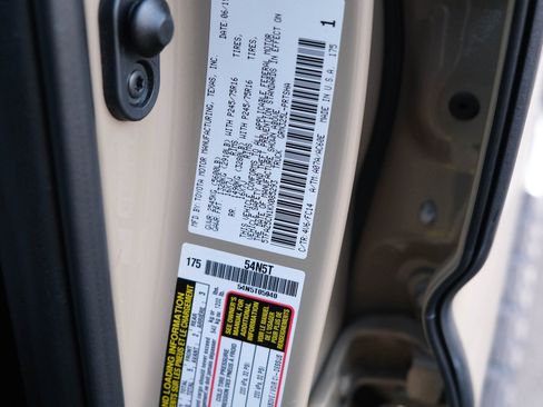 Used 2019 Toyota Tacoma SR5 image 36