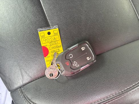 Used 2021 Chevrolet Silverado 1500 LT Trail Boss image 36