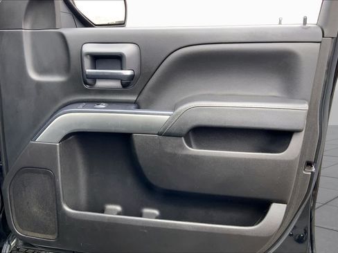 Used 2019 Chevrolet Silverado 1500 LT RWD image 23