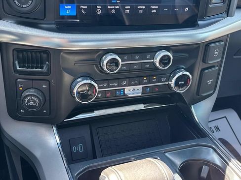 Used 2024 Ford F150 Lariat w/ Equipment Group 502A High AWD/4WD image 35