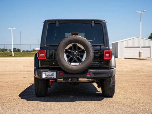 Used 2018 Jeep Wrangler Unlimited Rubicon AWD/4WD image 6