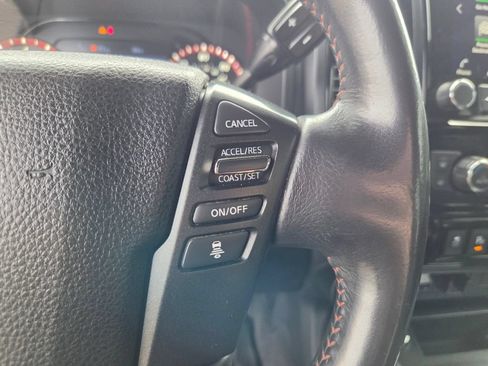 Used 2021 Nissan Titan PRO-4X w/ Pro-4x Convenience Package AWD/4WD image 16