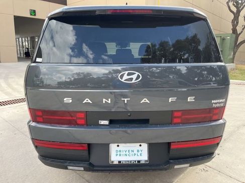 New 2026 Hyundai Santa Fe SE image 3