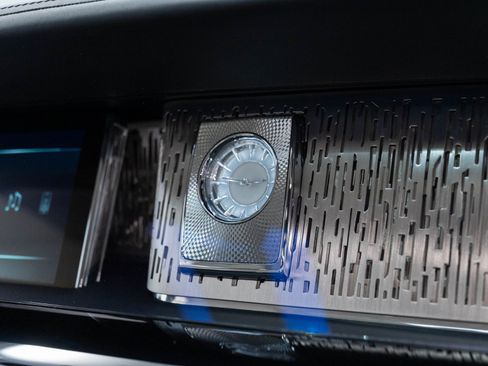 Used 2019 Rolls-Royce Phantom Sedan RWD image 39
