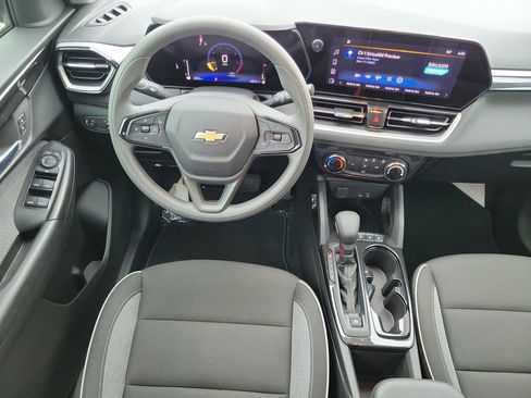 Used 2025 Chevrolet TrailBlazer LT image 15