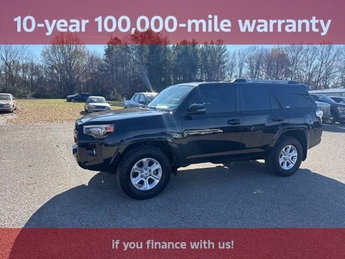 Used 2022 Toyota 4Runner SR5 Premium w/ Moonroof Package image 2
