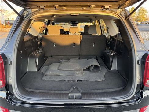 Used 2022 Hyundai Palisade SE image 7
