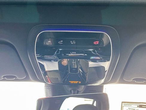 New 2025 Mercedes-Benz GLC 43 AMG 4MATIC image 17